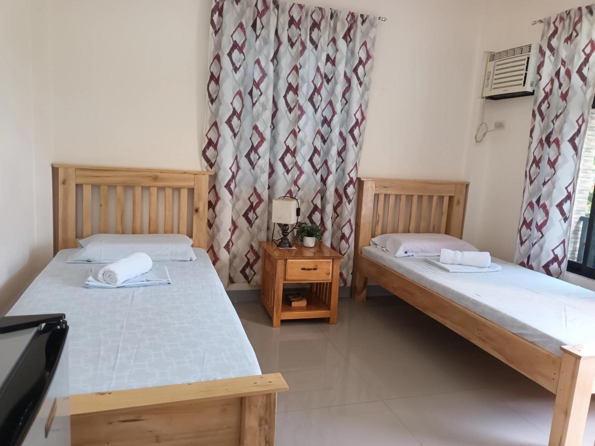 Grae'S Apartelle Моалбоал Экстерьер фото