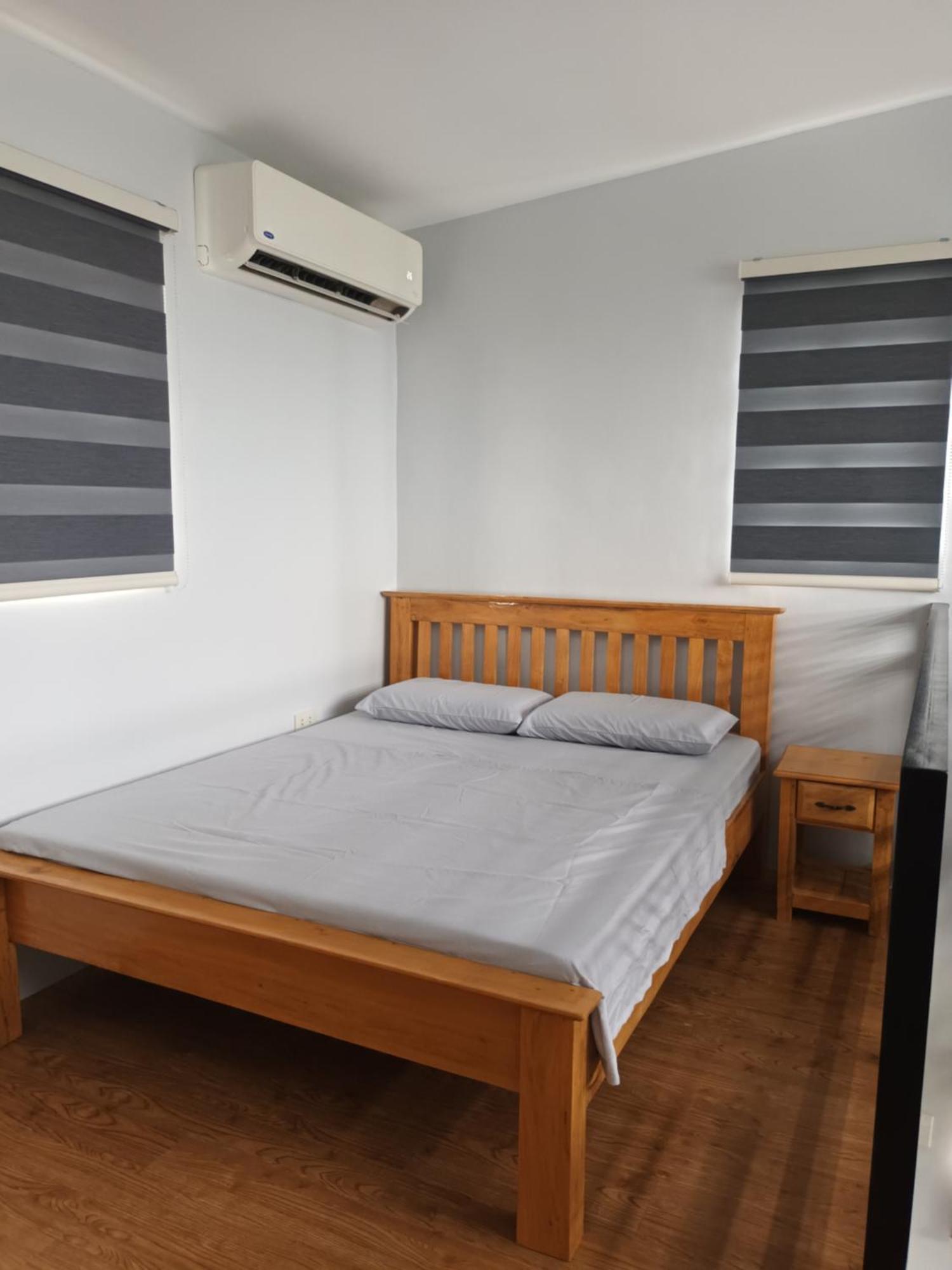 Grae'S Apartelle Моалбоал Экстерьер фото