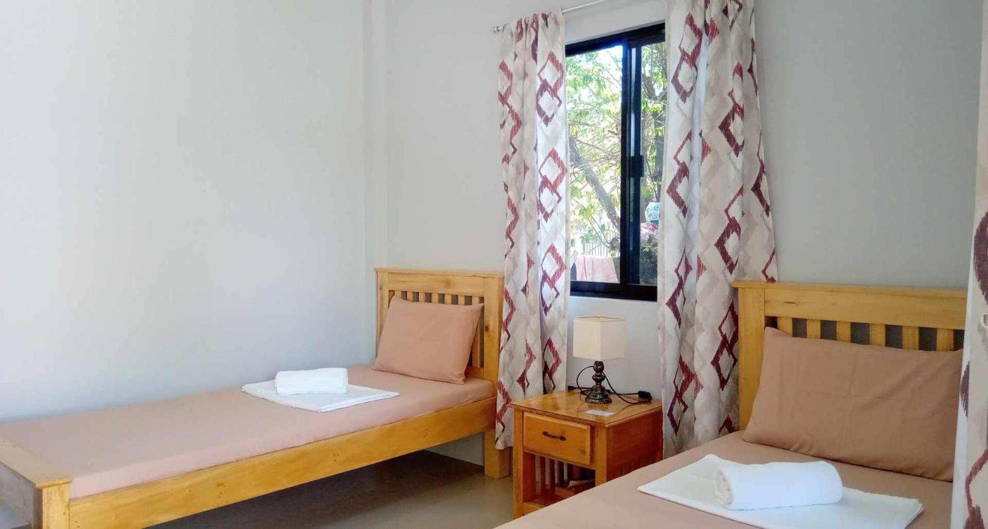 Grae'S Apartelle Моалбоал Экстерьер фото
